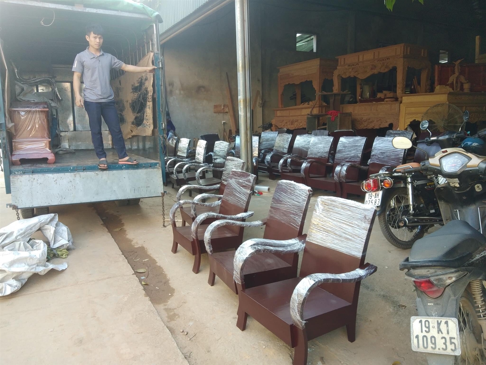 Chở hàng gia dụng, thiết bị điện gia dụng giá rẻ ở Hà Nội