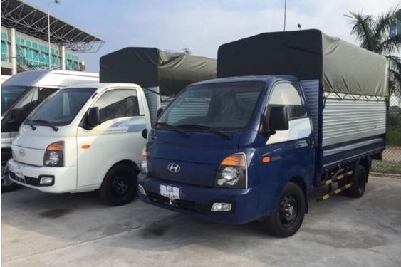 Xe tải chở hàng tại quận Hà Đông – Hà Nội